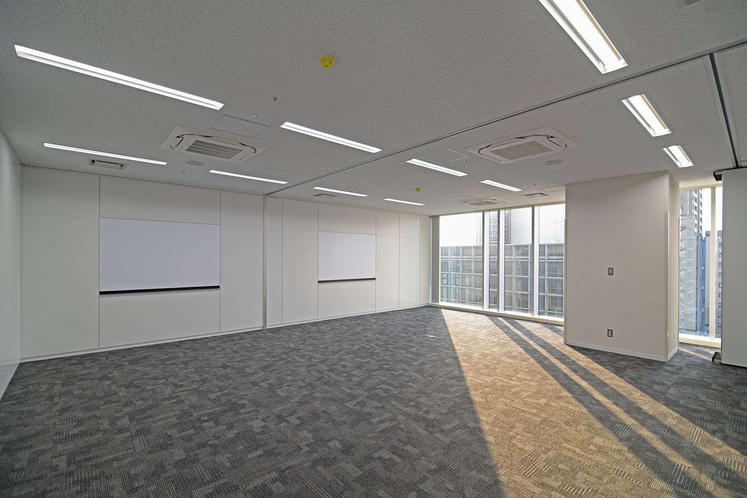 オフィス