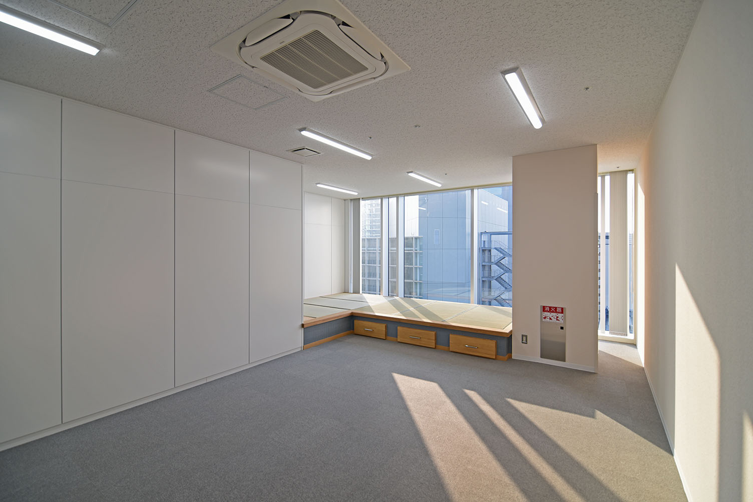 オフィス