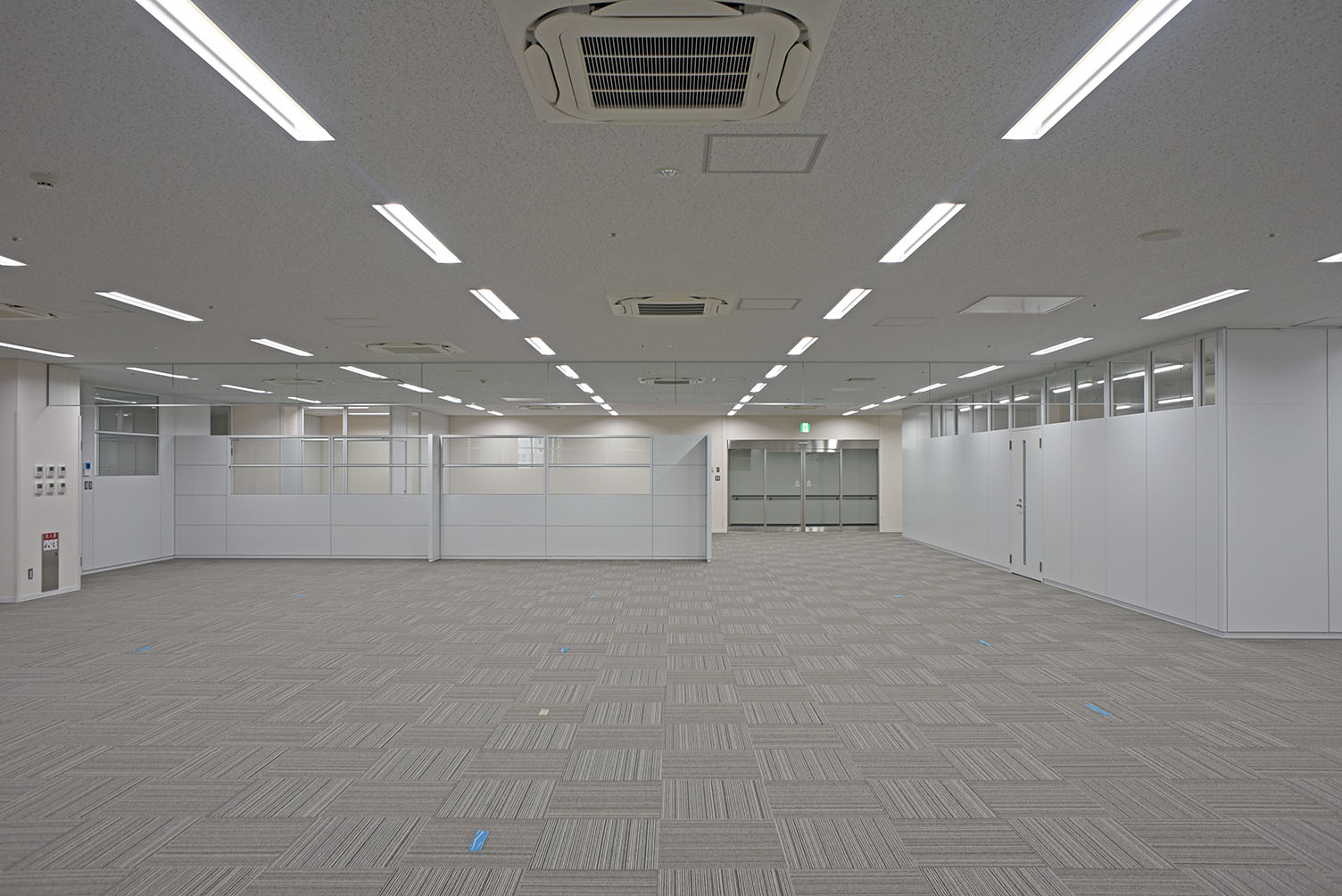 オフィス
